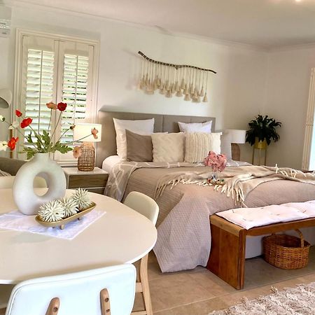 Maleny Lake Cottages Экстерьер фото